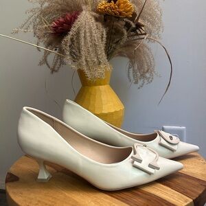 BRAD NEW!! C.Paravano C Buckle Pointed Toe Pumps